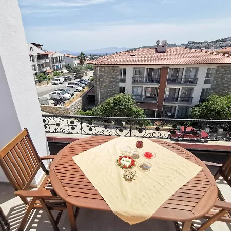 Apartmán 4+1 Spacious With Sea View. 5 Minutes From The Beach Datça